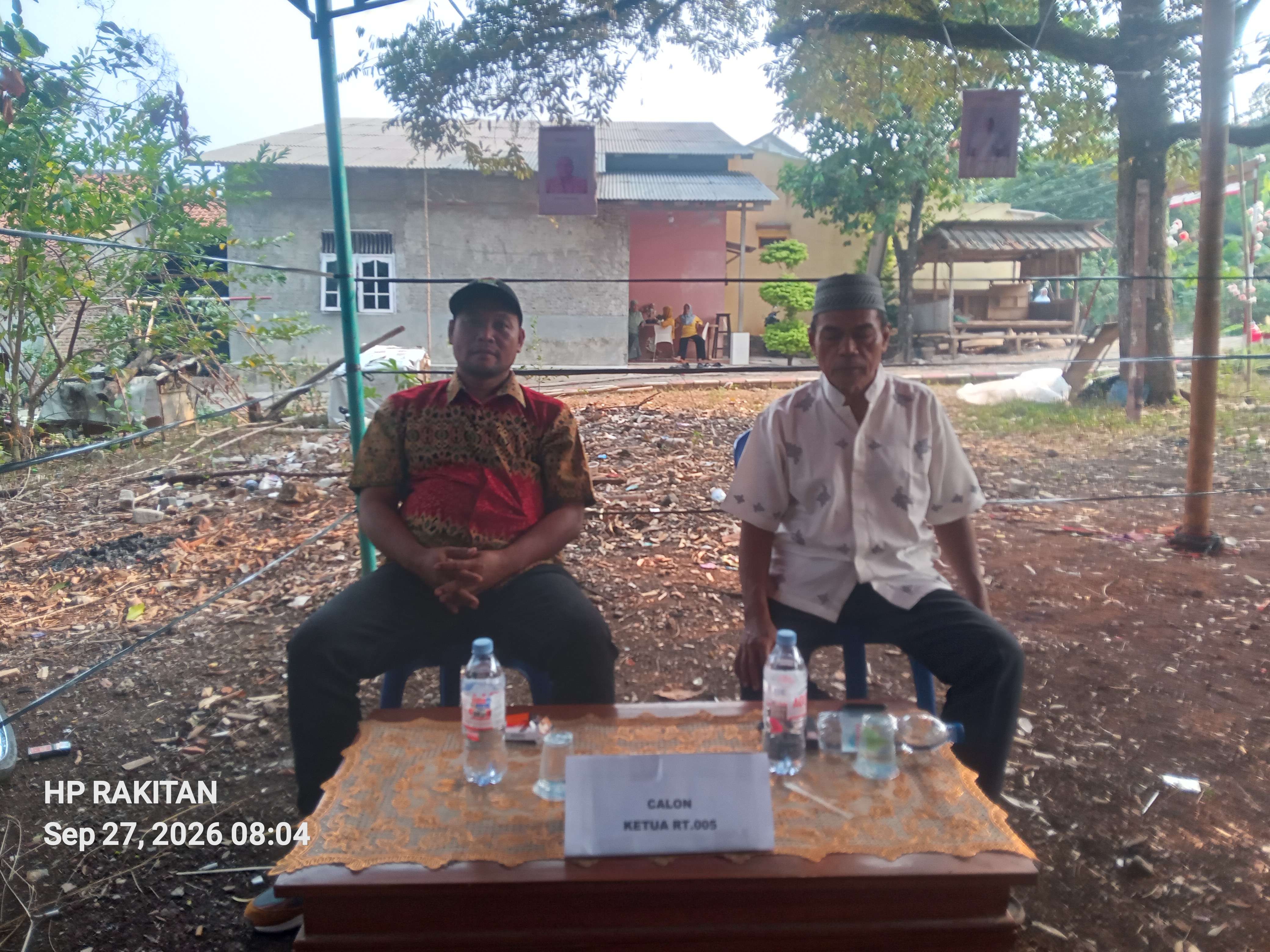 "Dua Kandidat Kuat Bersaing, Ahmad Gusnaedi Kembali Terpilih Sebagai Ketua RT 005/05 Kp.Cisauk Girang kelurahan Cisauk Kec.Cisauk kab.TangerangHari ini"